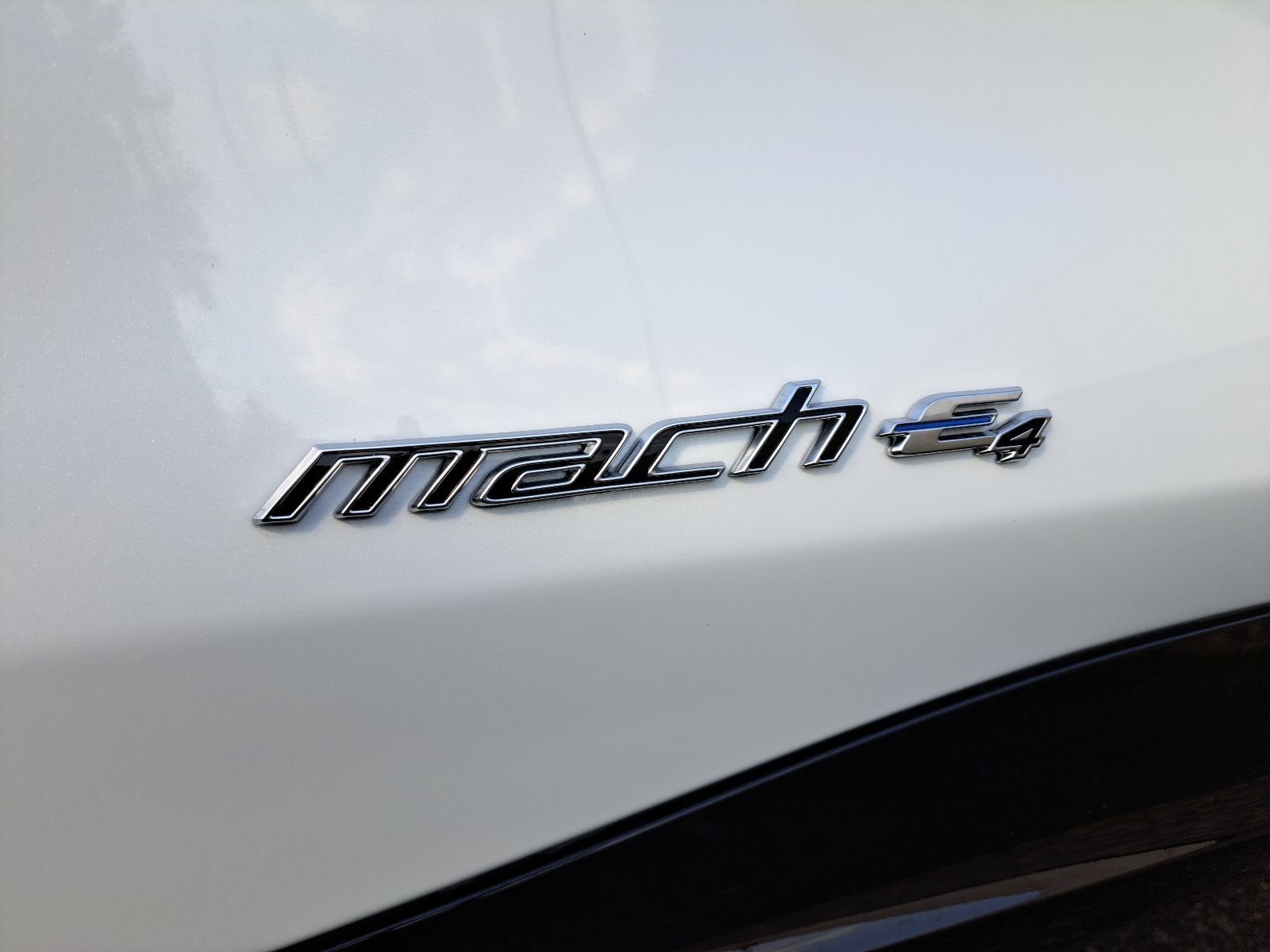 2025 Ford Mustang Mach-E GT - Photo 10
