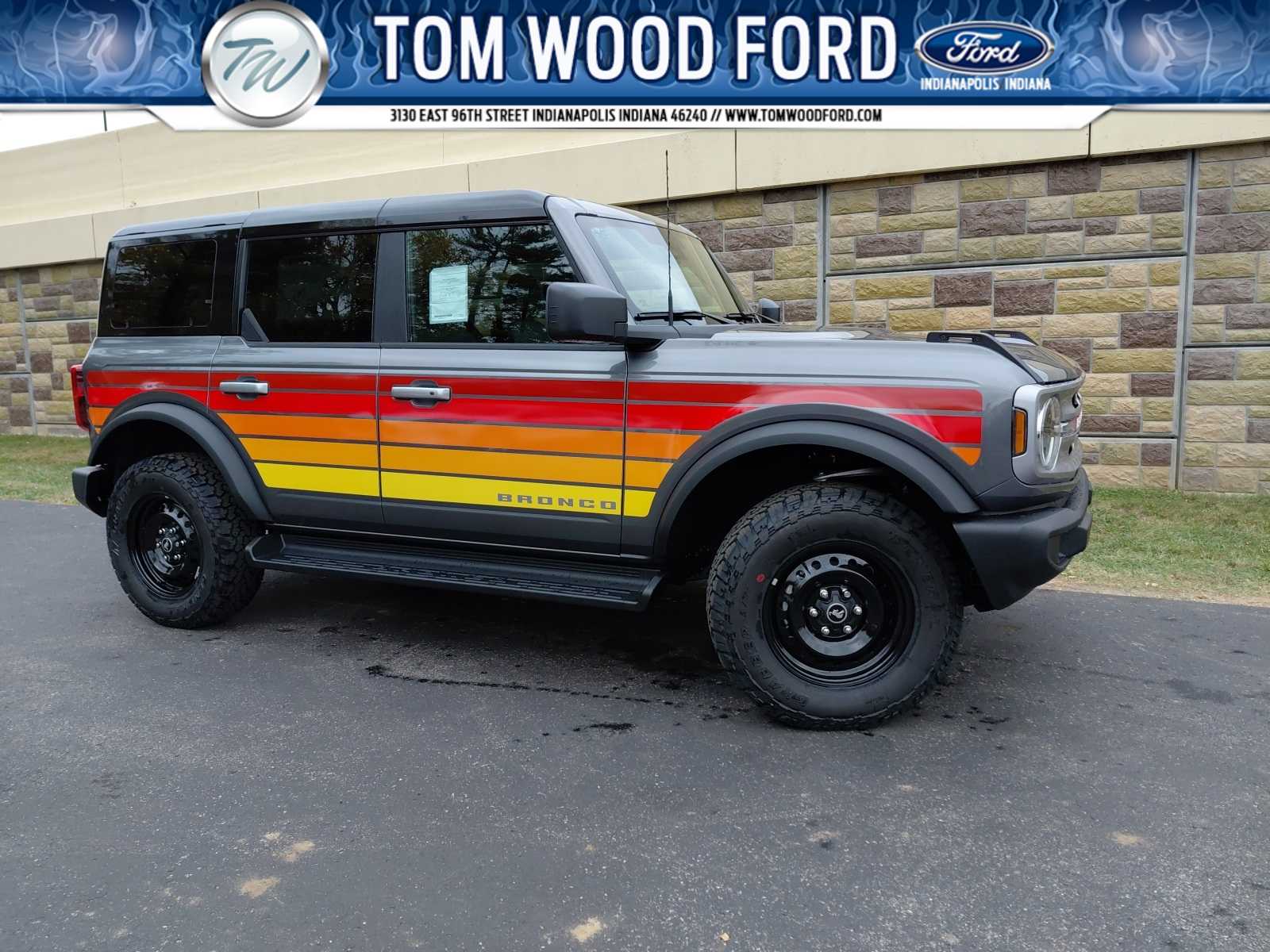 2025 Ford Bronco 4-Door Big Bend's photo