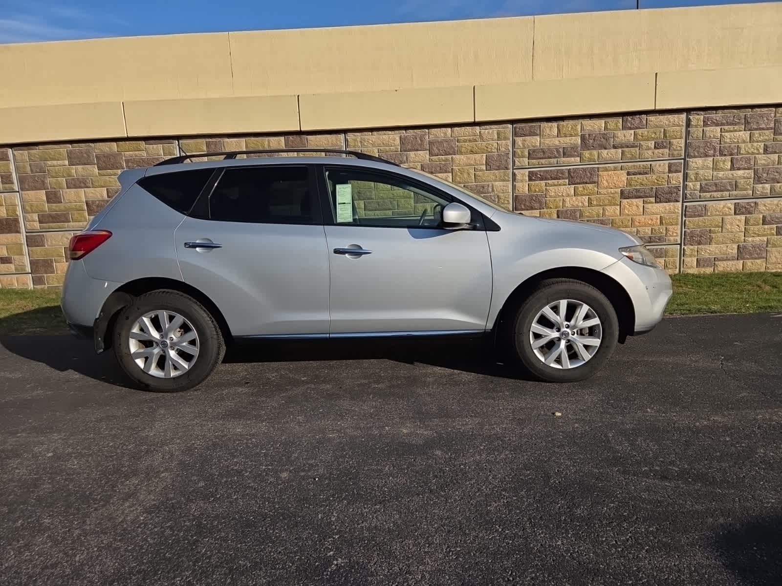 2014 Nissan Murano SL photo 2