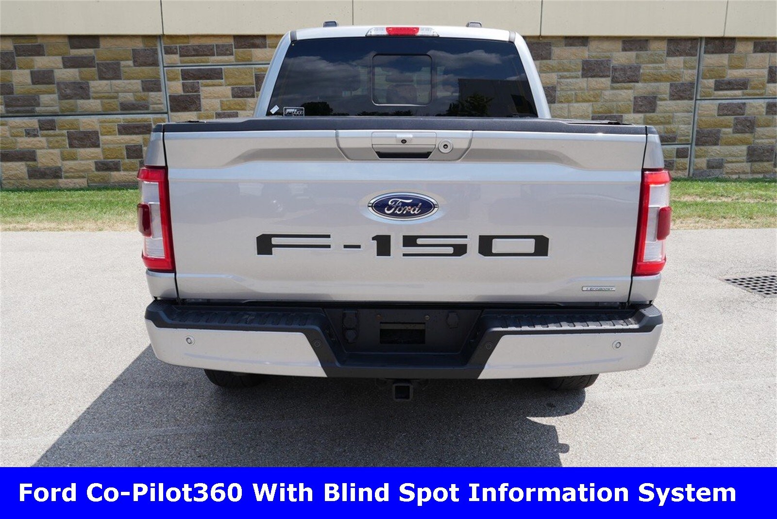 2022 Ford F-150 Lariat photo 4