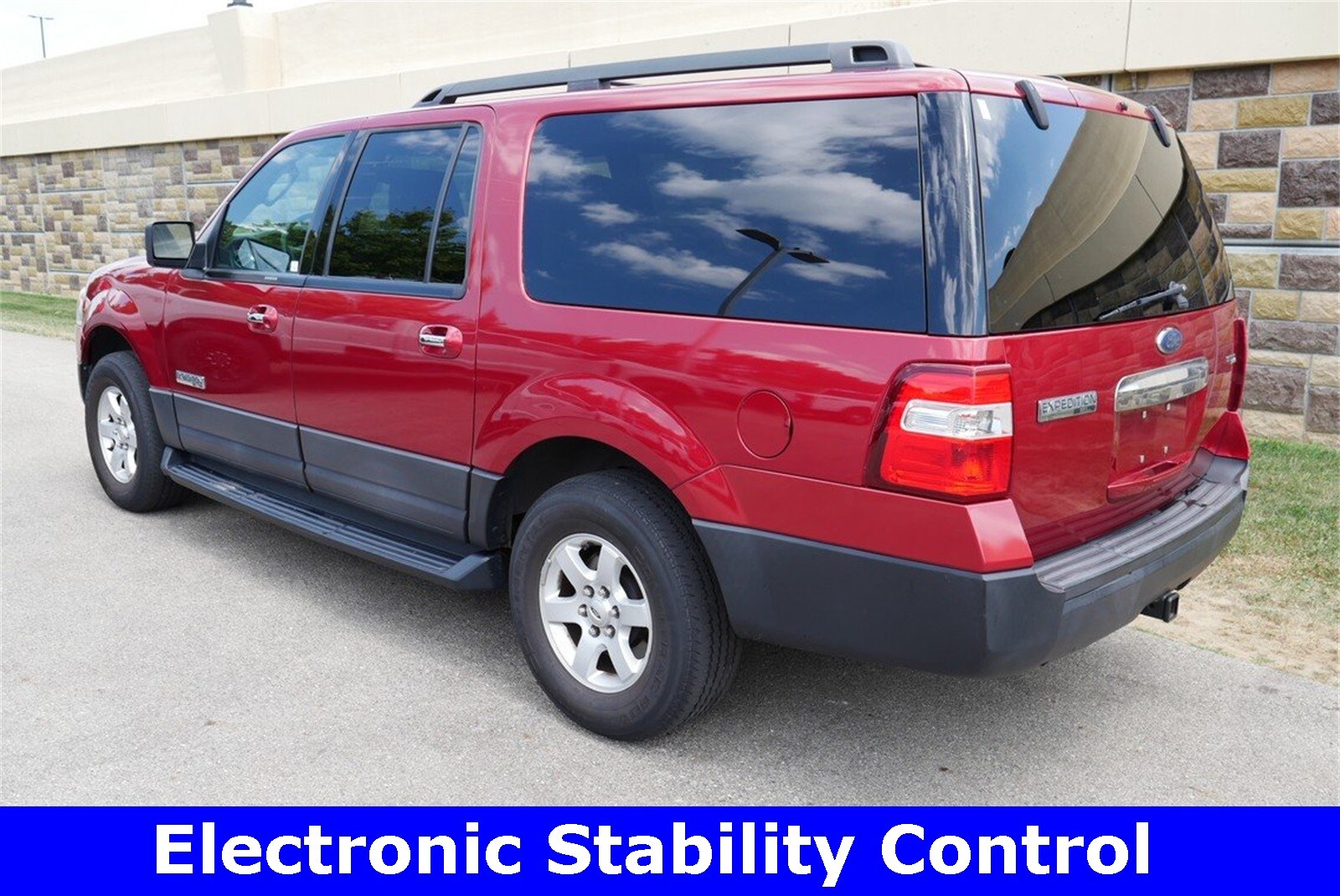 2007 Ford Expedition EL XLT photo 3