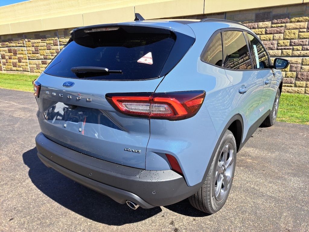 New 2026 Ford Escape ST-Line SUV