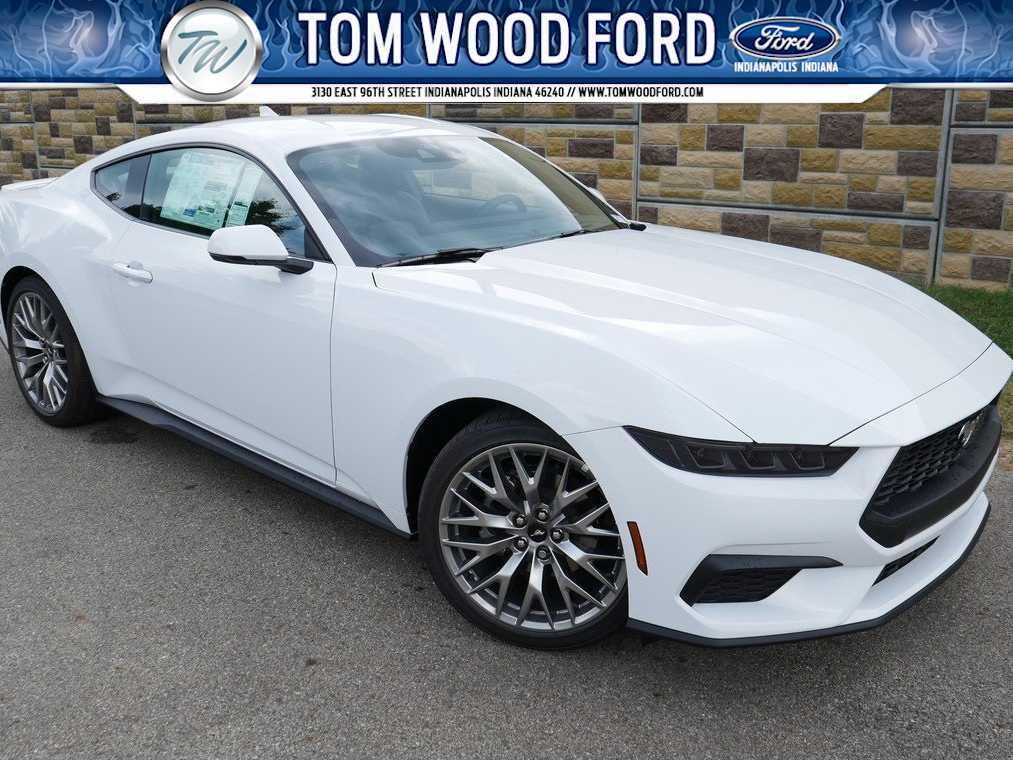 2025 Ford Mustang EcoBoost Premium's photo