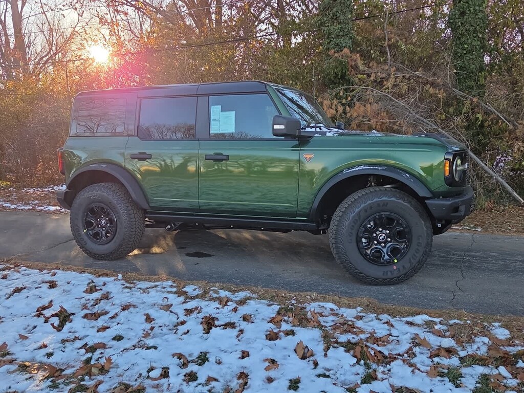 New 2025 Ford Bronco Badlands Advanced 4x4