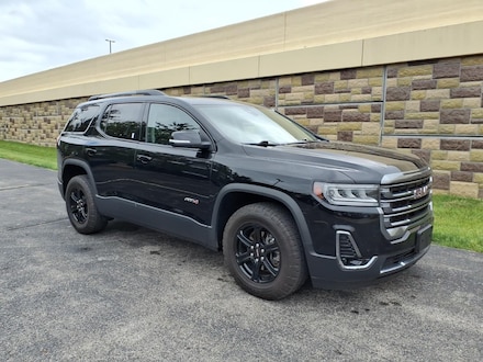 2023 GMC Acadia AT4 SUV