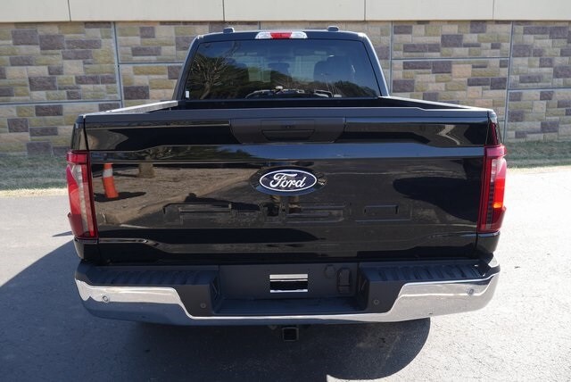 2025 Ford F-150 XL photo 4
