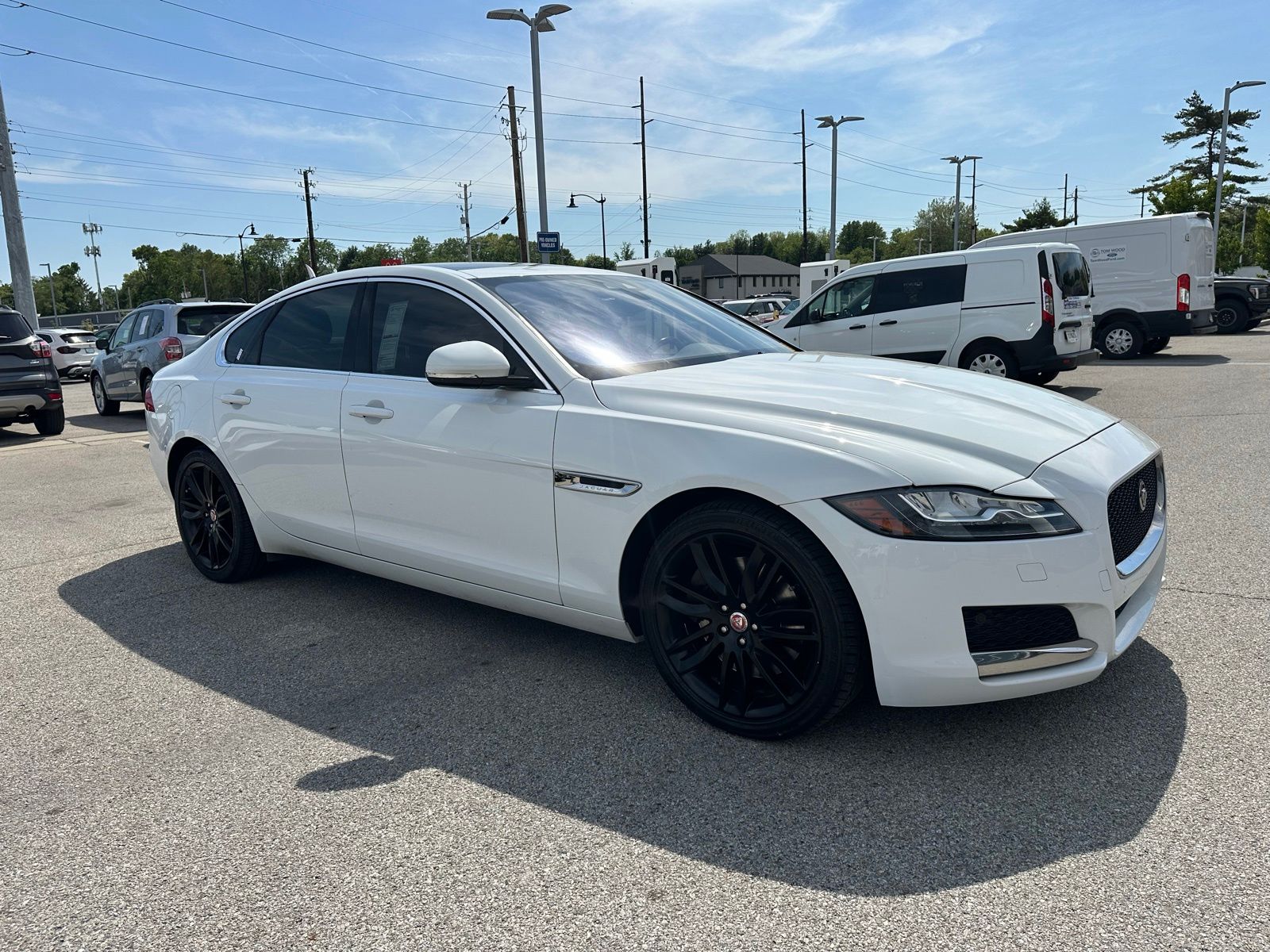 2016 Jaguar XF 35t AWD Prestige's photo