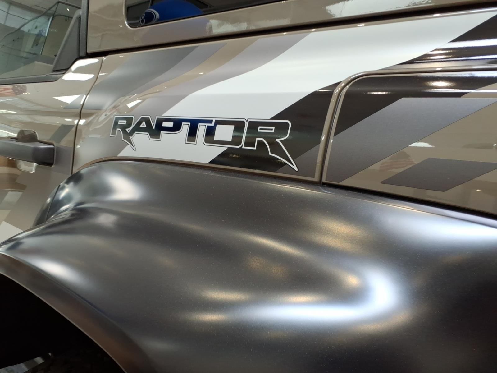 2025 Ford Bronco 4-Door Raptor - Photo 14