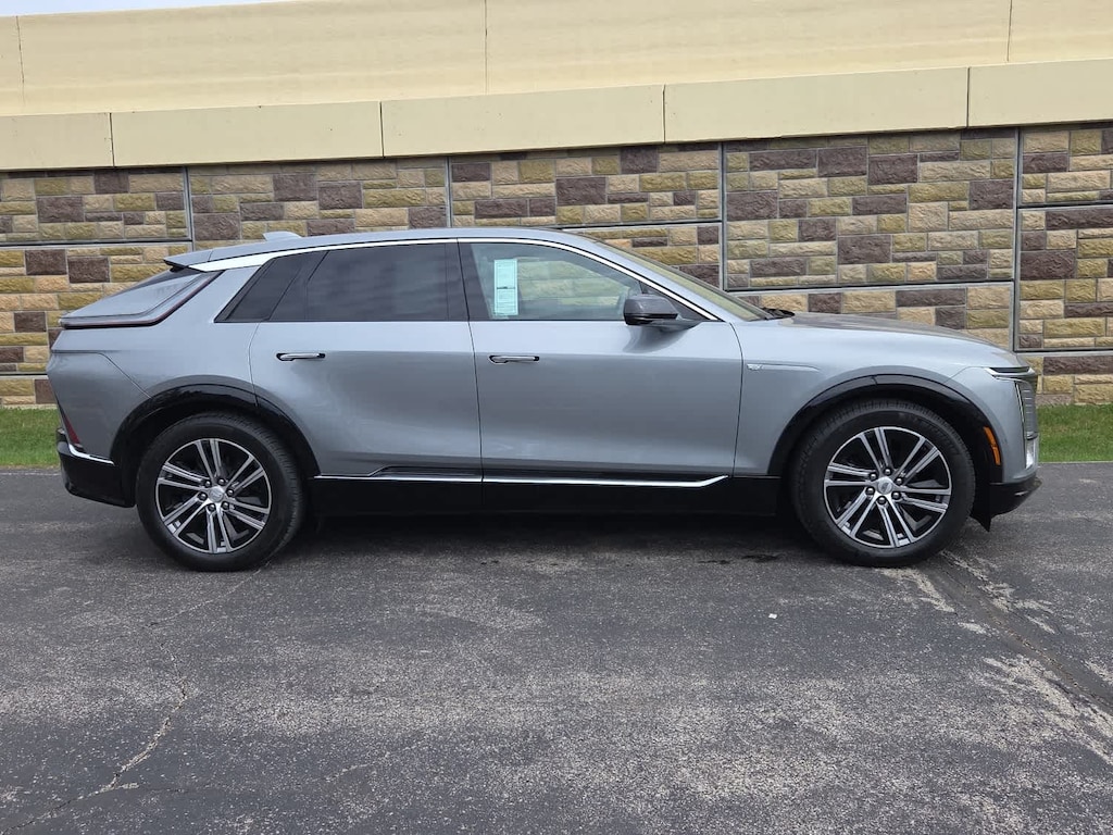 Certified 2024 Cadillac Lyriq Luxury