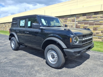 2026 Ford Bronco Base SUV