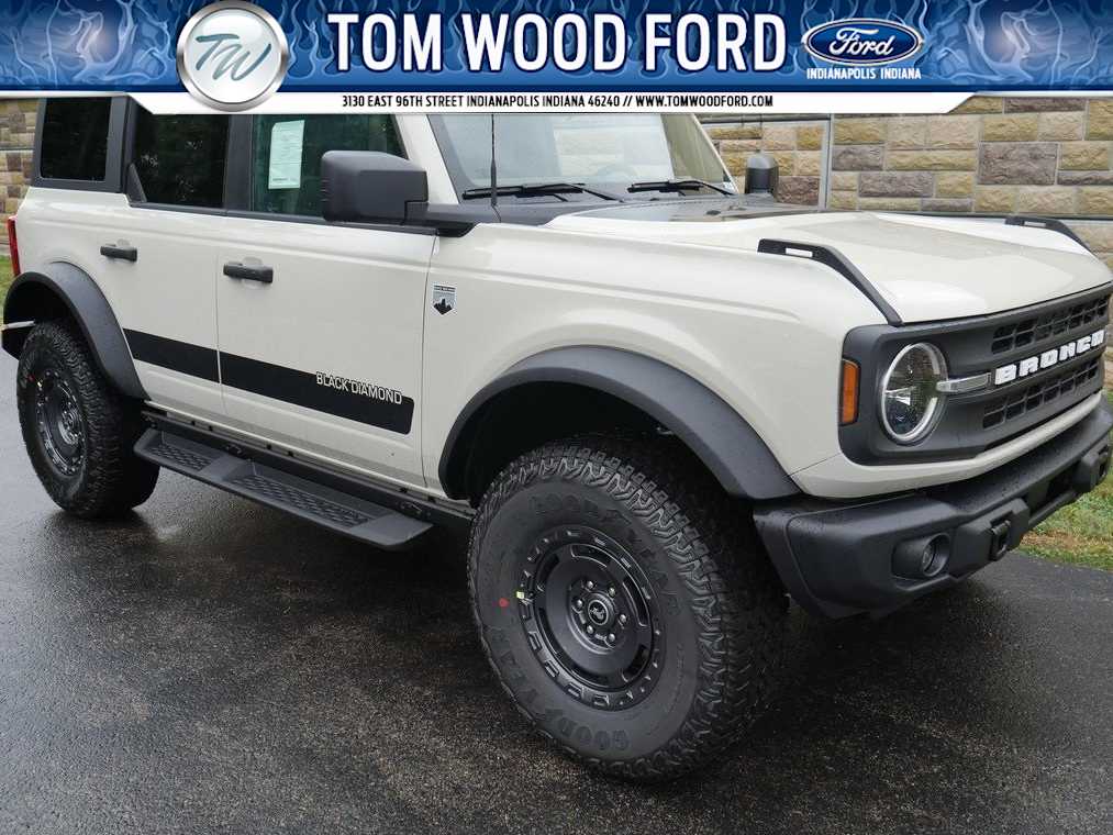 2025 Ford Bronco 4-Door Big Bend's photo
