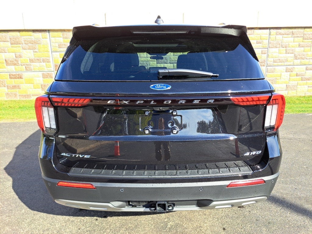 New 2025 Ford Explorer Active SUV