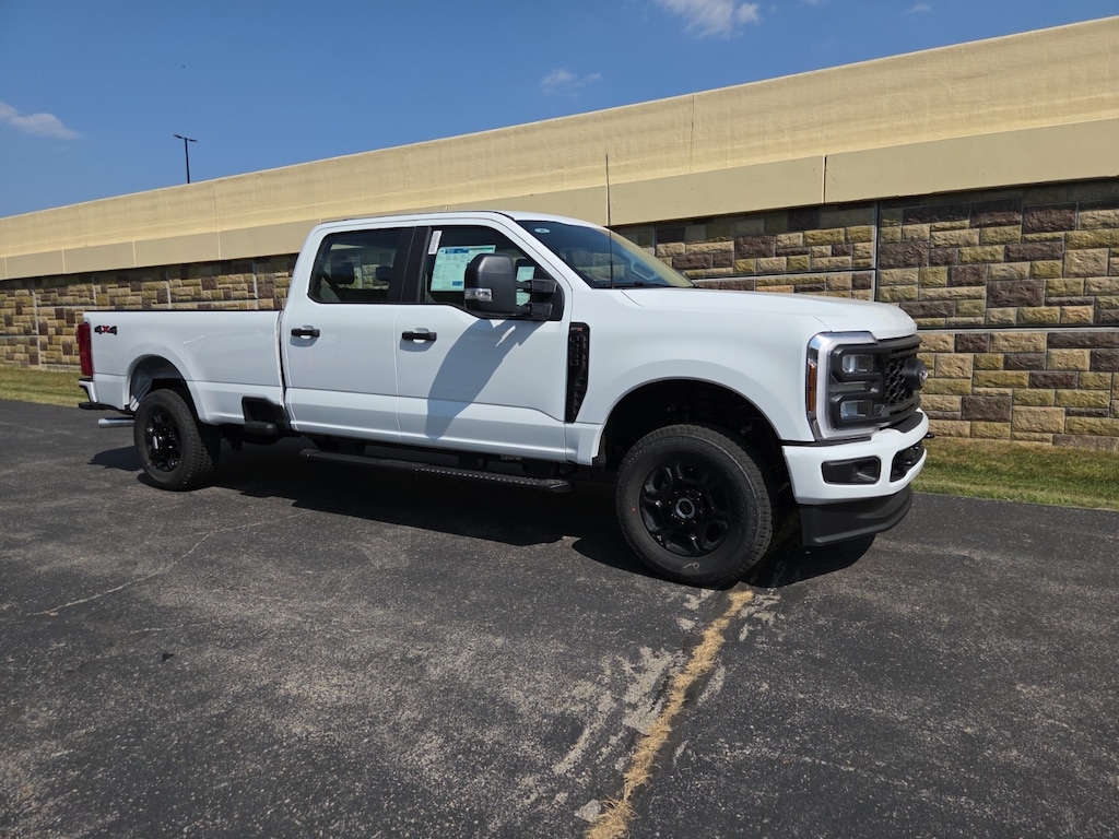 New 2026 Ford F-250 XL Truck Crew Cab