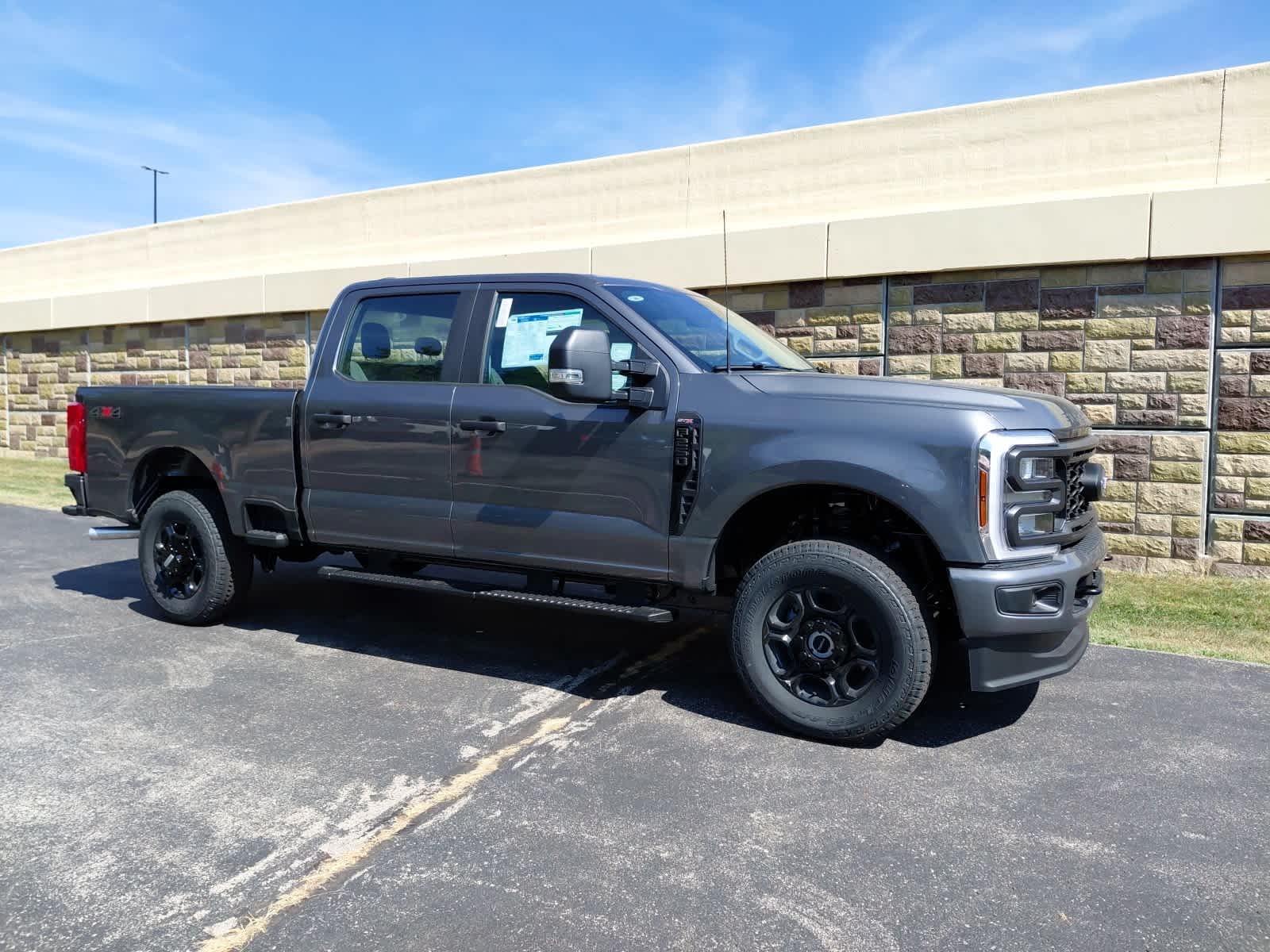 2026 Ford F-250 XL photo 3