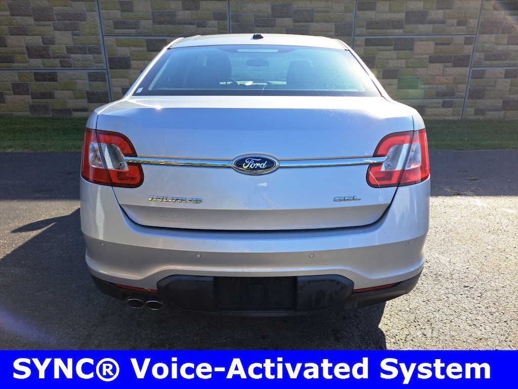 Used 2012 Ford Taurus SEL Sedan