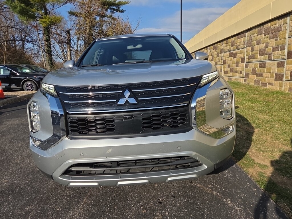 Certified 2024 Mitsubishi Outlander SE FWD