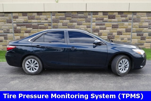 Used 2017 Toyota Camry LE with VIN 4T1BF1FK3HU368999 for sale in Indianapolis, IN