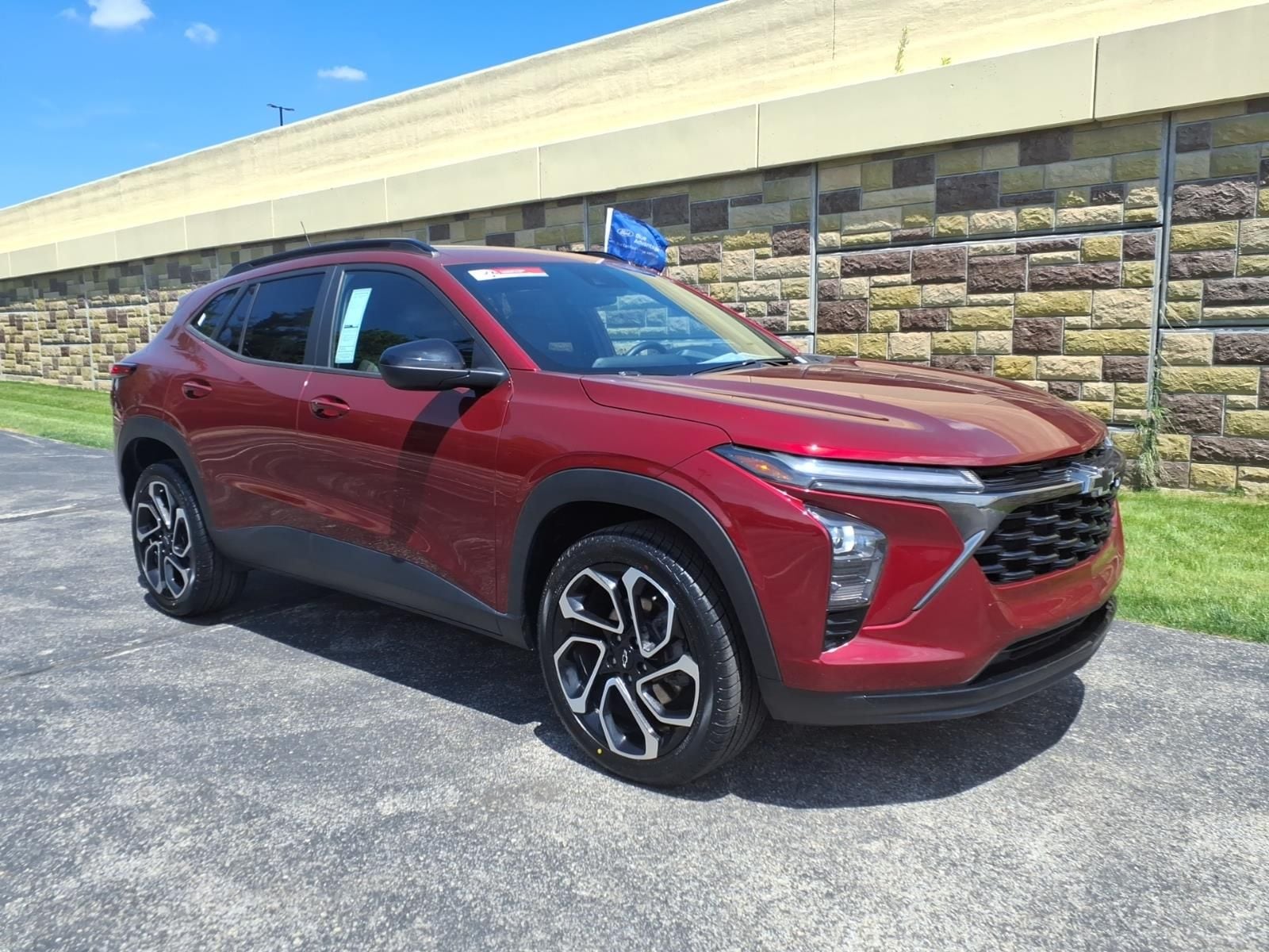 2024 Chevrolet Trax 2RS's photo