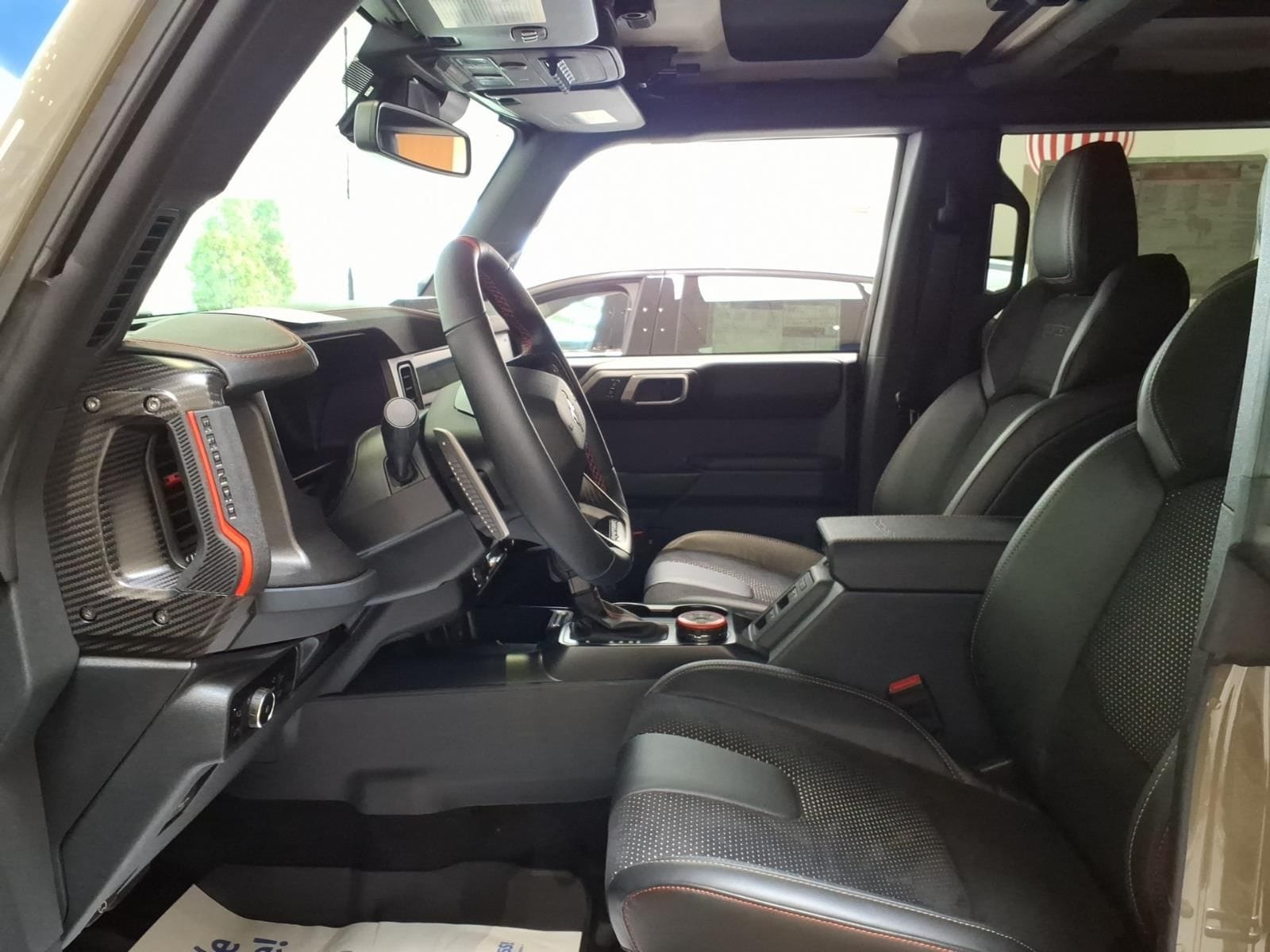 2025 Ford Bronco 4-Door Raptor - Photo 17