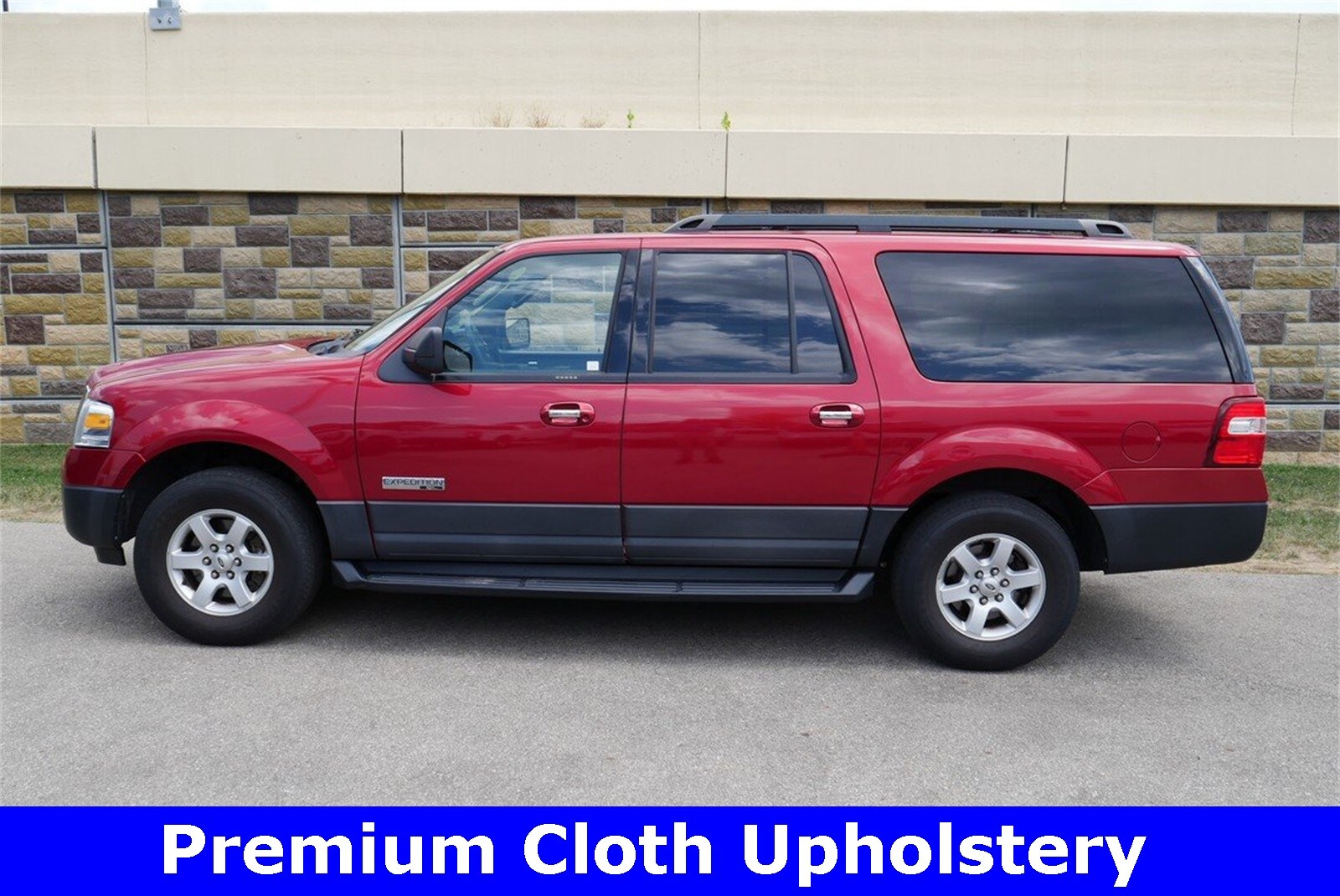 2007 Ford Expedition EL XLT photo 2