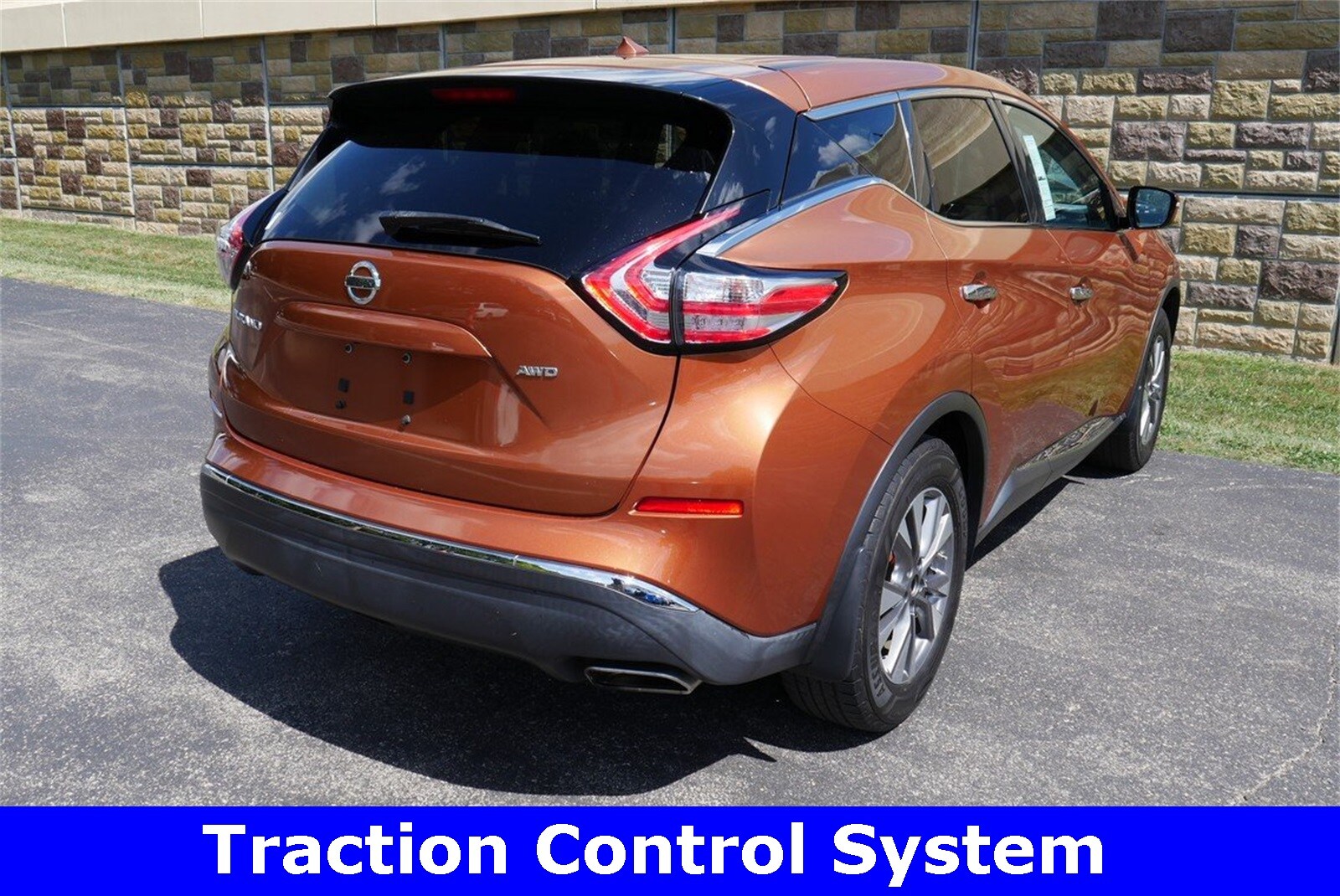 2015 Nissan Murano S photo 3