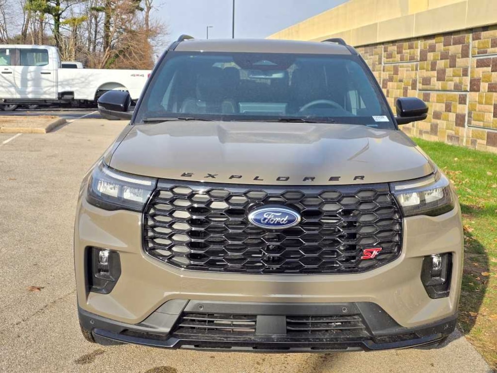 New 2026 Ford Explorer ST 4WD