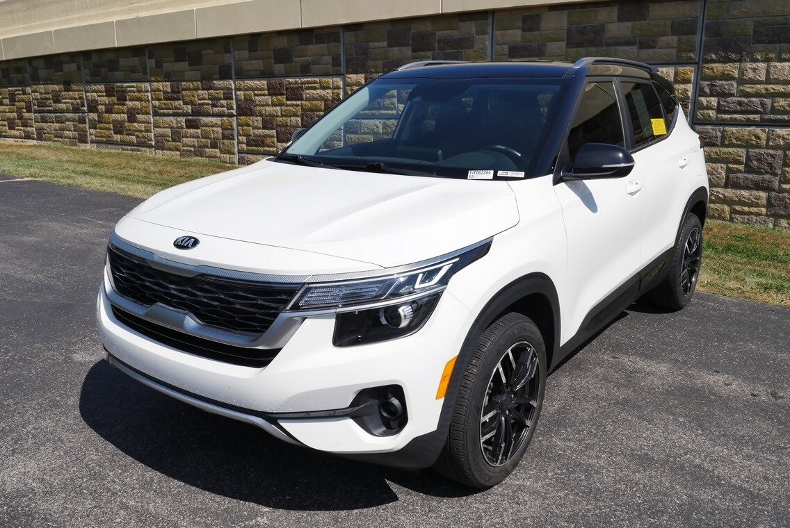 2021 Kia Seltos S photo 4