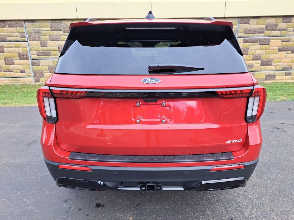 New 2026 Ford Explorer ST-Line 4WD