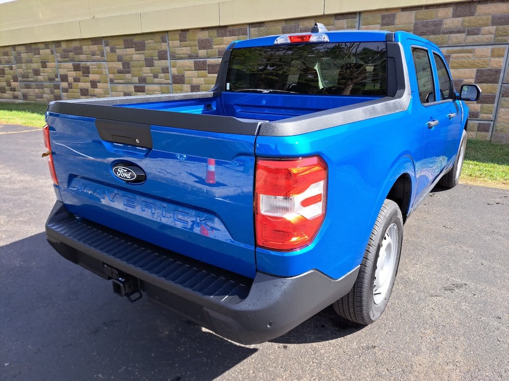 New 2025 Ford Maverick XL AWD Supercrew AWD SuperCrew
