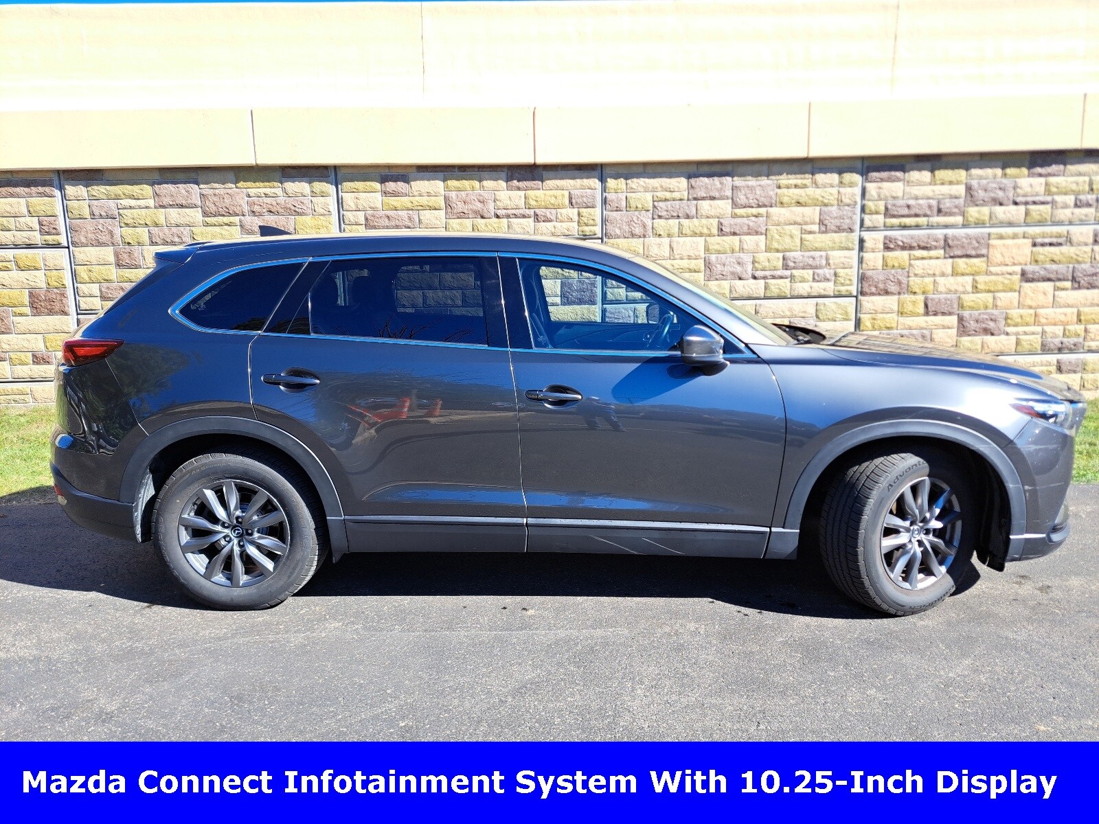 2021 Mazda CX-9 Touring photo 2