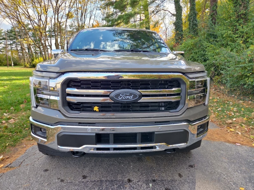 New 2025 Ford F-150 Lariat Truck SuperCrew Cab