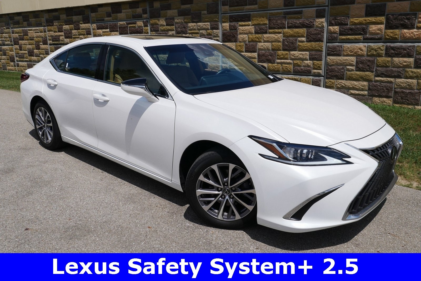 2022 Lexus ES