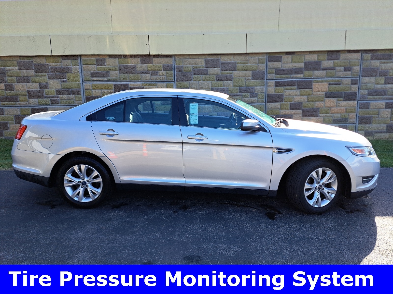Used 2012 Ford Taurus SEL with VIN 1FAHP2EW7CG130317 for sale in Indianapolis, IN
