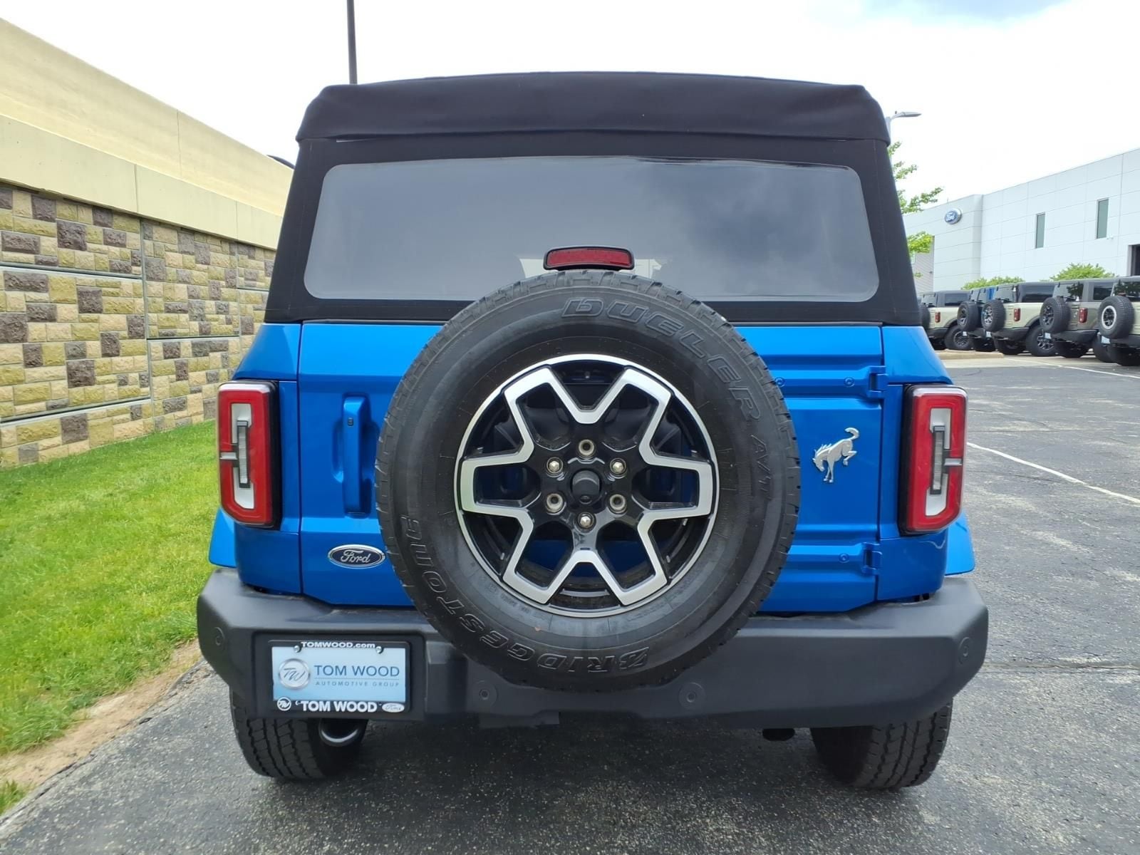 2024 Ford Bronco Outer Banks - Photo 9