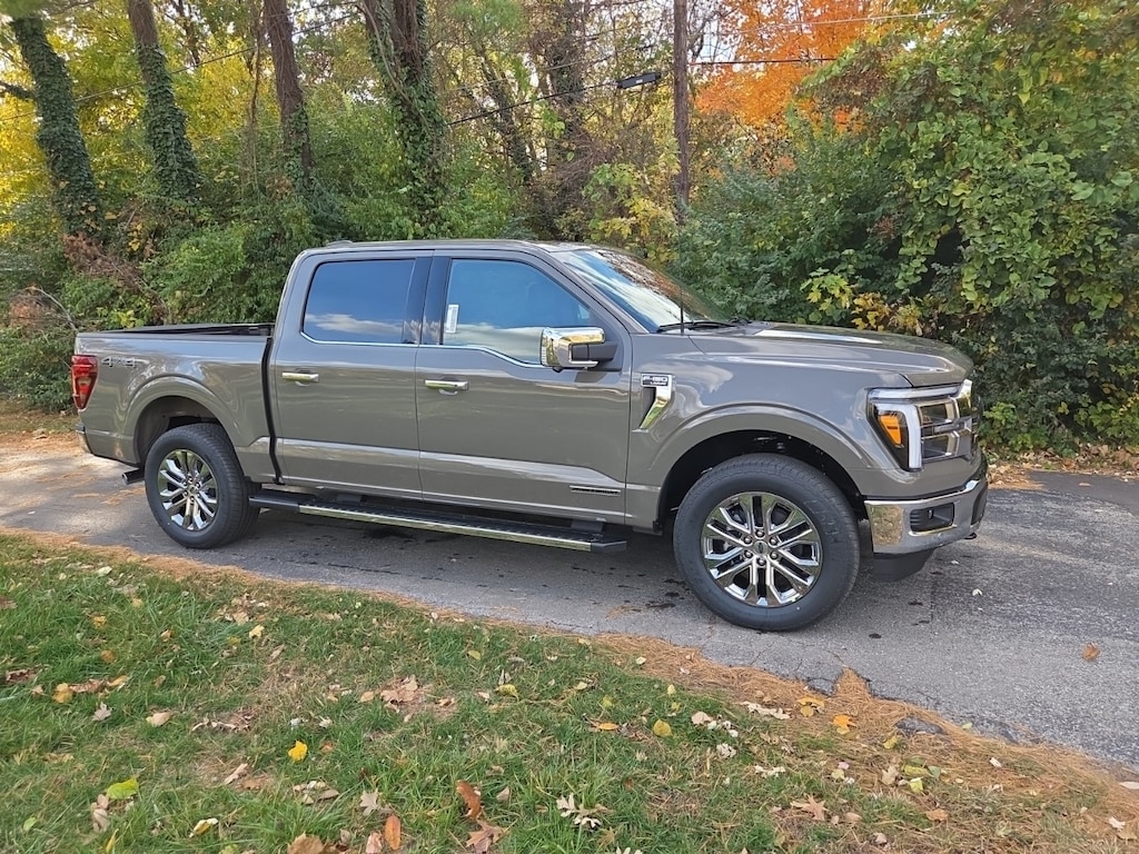 New 2025 Ford F-150 Lariat Truck SuperCrew Cab