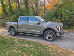 2025 Ford F-150 Lariat Truck SuperCrew Cab
