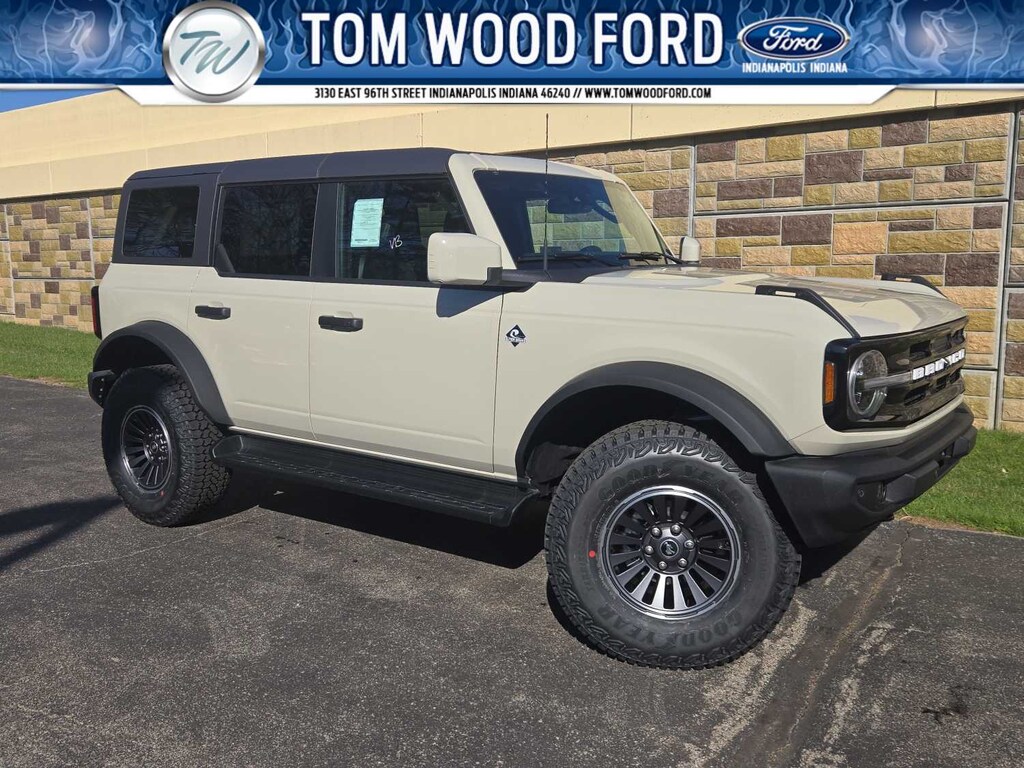 New 2026 Ford Bronco Outer Banks 4x4