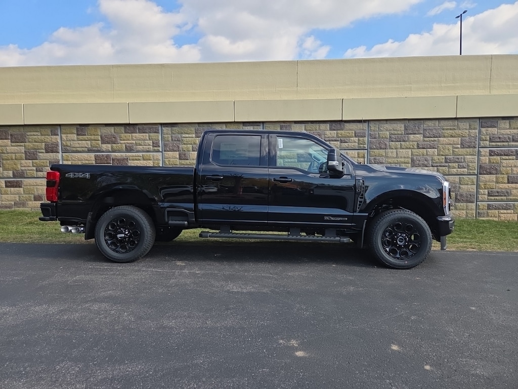 New 2026 Ford Super Duty F-250 SRW Lariat Truck Crew Cab