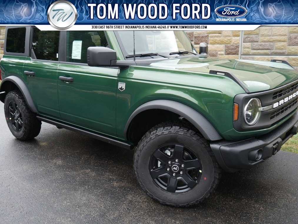 2025 Ford Bronco 4-Door Big Bend's photo