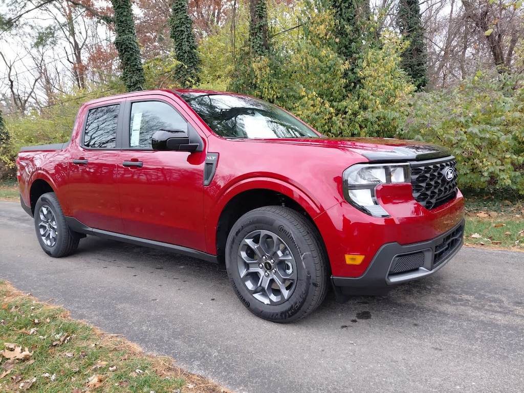 New 2025 Ford Maverick XLT AWD Supercrew AWD SuperCrew