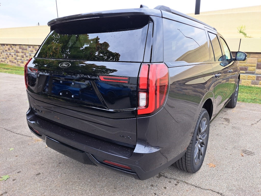 New 2025 Ford Expedition Max Platinum SUV
