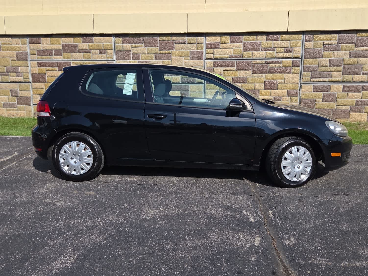 Used 2011 Volkswagen Golf Base with VIN WVWBA7AJ6BW198007 for sale in Indianapolis, IN