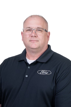 Staff member George J. from 19bde0655616