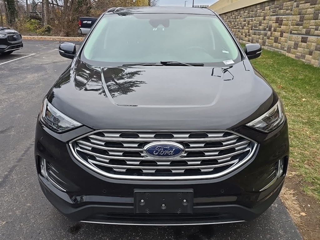 Certified 2024 Ford Edge Titanium AWD