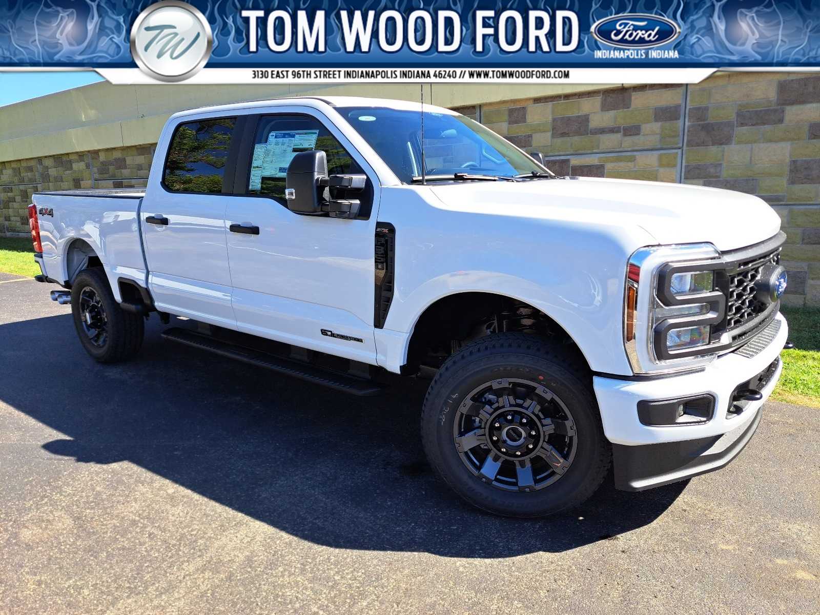 2026 Ford F-350 Super Duty XL's photo