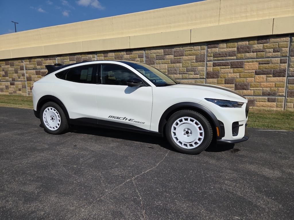 New 2025 Ford Mustang Mach-E GT SUV