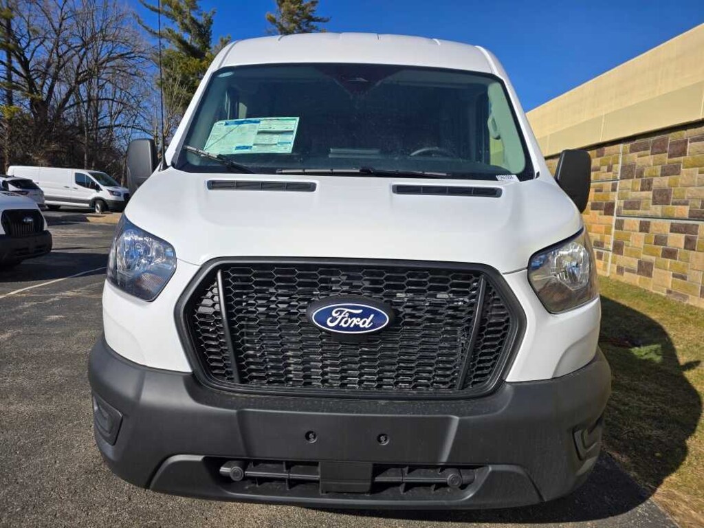 New 2026 Ford Transit Cargo Van Cargo Van T-250 148 Med Rf 9150 GVWR RWD