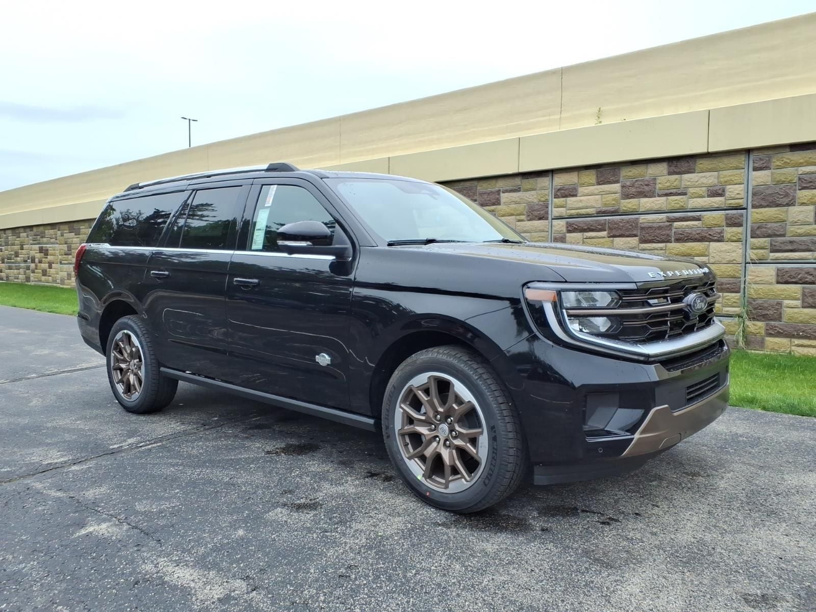 2026 Ford Expedition King Ranch MAX 4x4's photo