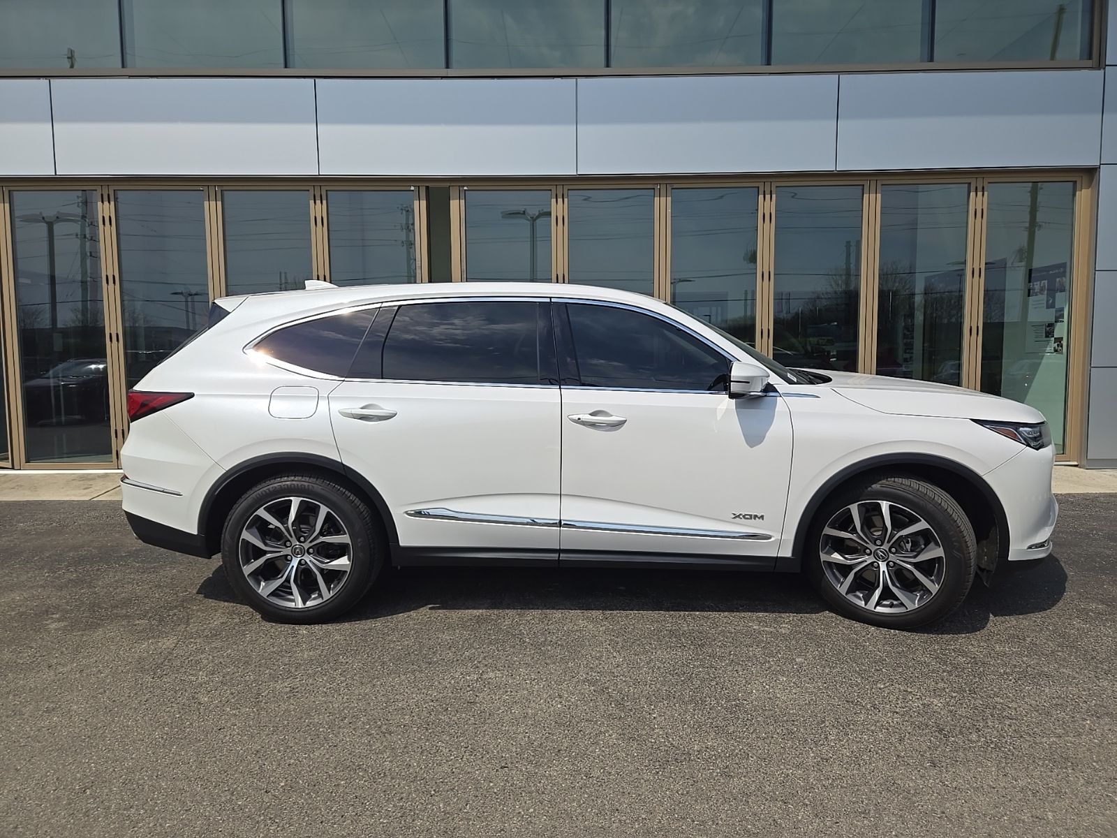 2023 Acura MDX SH-AWD w/Technology Package's photo