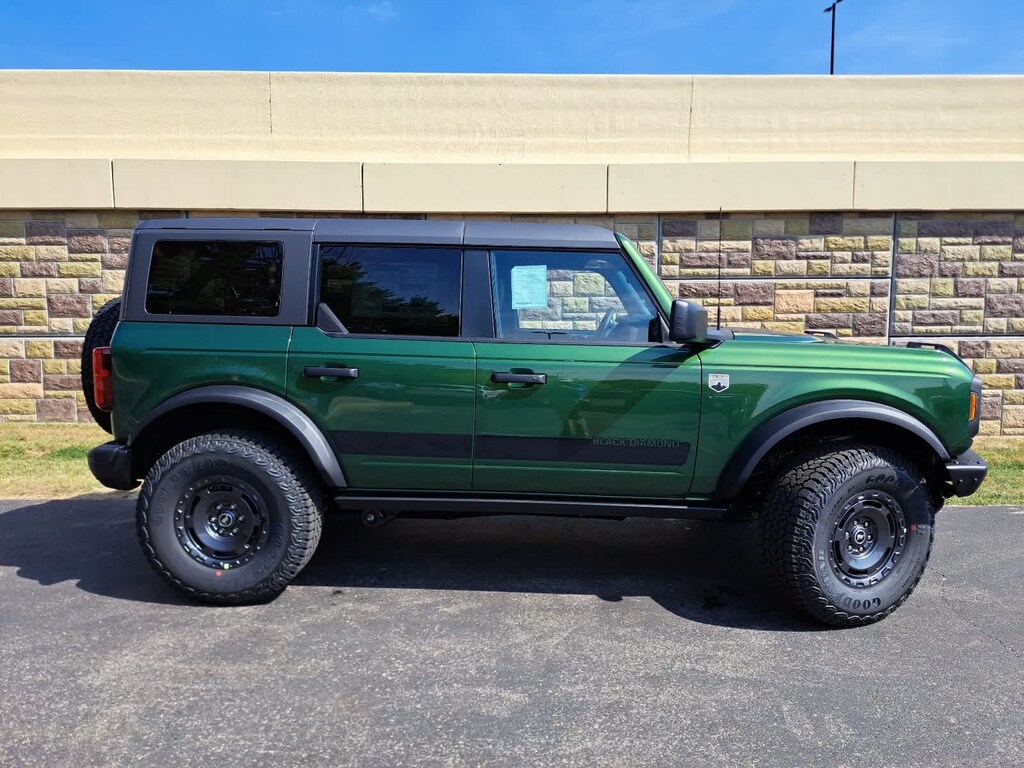 New 2025 Ford Bronco Big Bend 4x4